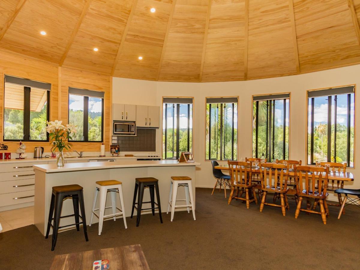 The Snowglobe - Ohakune Modern Yurt Style Chalet 外观 照片